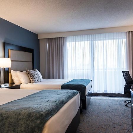 Ottawa Embassy Hotel & Suites Exterior foto